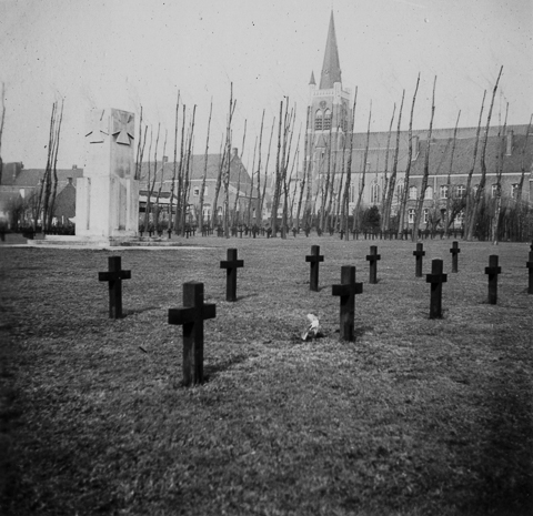 ../../pics/1941-03_Beselare_Haug_Maria_5_n.jpg