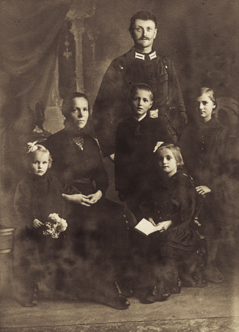 ../../pics/Haug_Familienbild_n.jpg
